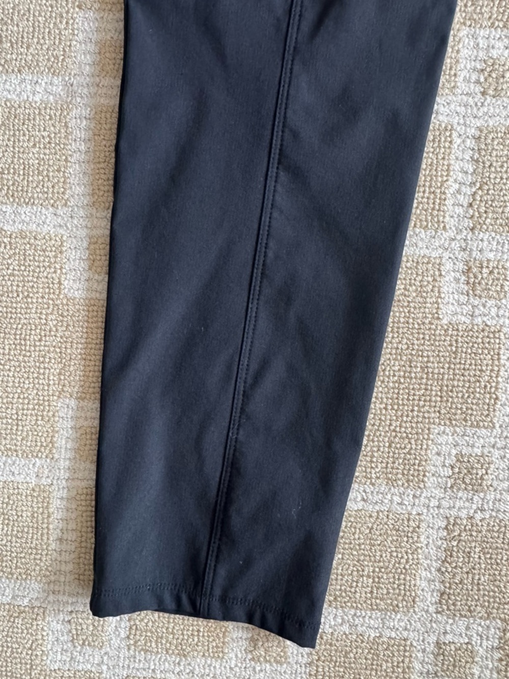 Athleta Black High Rise Trekking Pants Stretch Travel Hiking Size 14 - Picture 6 of 10